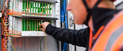 Maintenance and service of fiber-optic networks